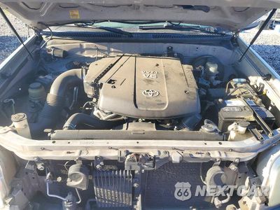Zdjęcie 11 z 12 samochodu: 2006 TOYOTA TUNDRA SR5 VIN:5TBRU34146S476590 - miniatura