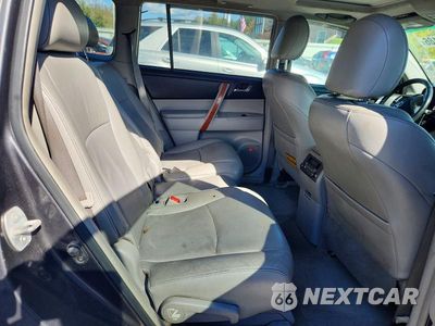 Zdjęcie 11 z 13 samochodu: 2010 TOYOTA HIGHLANDER LIMITED VIN:5TDDK3EH3AS008636 - miniatura