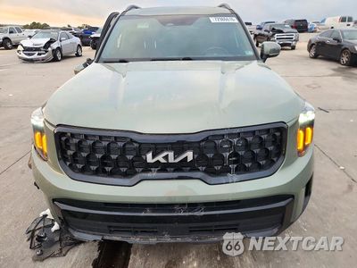 Piąte zdjęcie samochodu w środku: 2024 KIA TELLURIDE EX X-LINE VIN:5XYP3DGC3RG426303 - miniatura