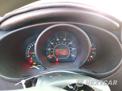 Zdjęcie 9 z 12 samochodu: 2018 KIA SOUL + VIN:KNDJP3A5XJ7587926 - miniatura
