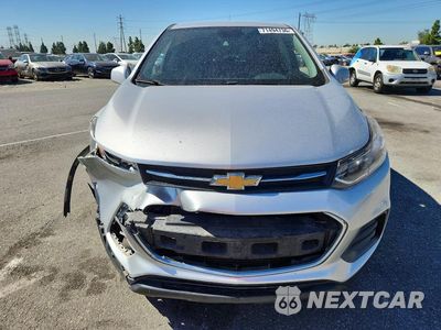 Piąte zdjęcie samochodu w środku: 2018 CHEVROLET TRAX LS VIN:KL7CJKSB3JB699132 - miniatura