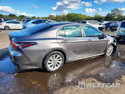 Trzecie zdjęcie samochodu z tyłu: 2021 TOYOTA CAMRY LE VIN:4T1C11AK6MU583278 - miniatura