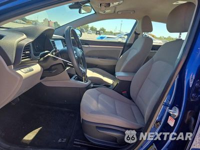 Zdjęcie 7 z 13 samochodu: 2019 HYUNDAI ELANTRA SEL VIN:5NPD84LF7KH484031 - miniatura