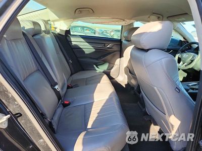 Zdjęcie 10 z 13 samochodu: 2018 HONDA ACCORD LX VIN:1HGCV1F10JA004647 - miniatura
