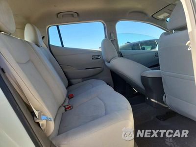 Zdjęcie 10 z 12 samochodu: 2011 NISSAN LEAF SV VIN:JN1AZ0CP5BT008019 - miniatura