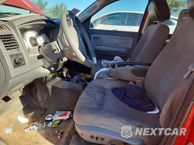 Zdjęcie 7 z 12 samochodu: 2006 DODGE DAKOTA QUAD SLT VIN:1D7HE48N96S533916 - miniatura
