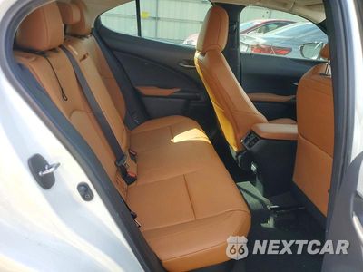 Zdjęcie 10 z 12 samochodu: 2022 LEXUS UX 250H BASE VIN:JTHP9JBH4N2061813 - miniatura