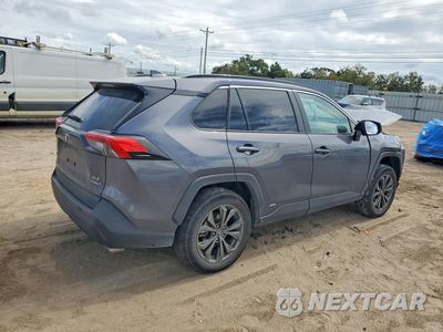 Trzecie zdjęcie samochodu z tyłu: 2024 TOYOTA RAV4 XLE PREMIUM VIN:4T3B6RFV0RU158605 - miniatura