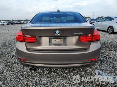 Zdjęcie 6 z 12 samochodu: 2013 BMW 328 I VIN:WBA3A5C54DF600275 - miniatura