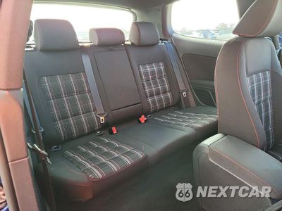 Zdjęcie 10 z 12 samochodu: 2012 VOLKSWAGEN GTI VIN:WVWED7AJ9CW107415 - miniatura