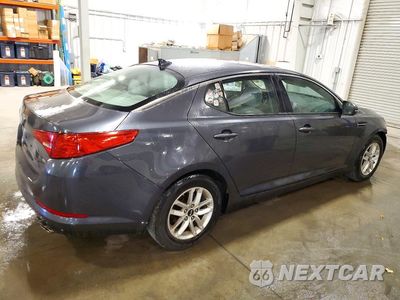 Trzecie zdjęcie samochodu z tyłu: 2011 KIA OPTIMA LX VIN:KNAGM4A79B5187750 - miniatura