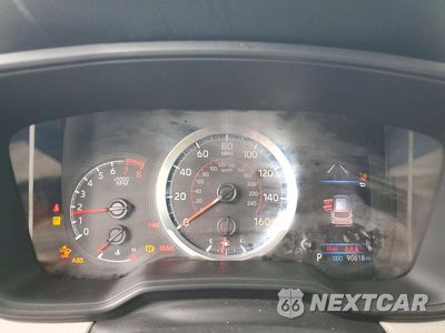 Zdjęcie 9 z 14 samochodu: 2022 TOYOTA COROLLA CROSS L VIN:7MUAAABG3NV040634 - miniatura
