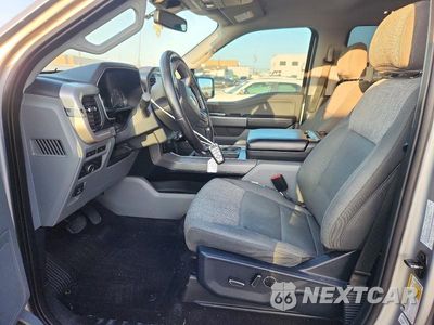 Zdjęcie 7 z 13 samochodu: 2021 FORD F150 XLT VIN:1FTFW1E57MKE54534 - miniatura