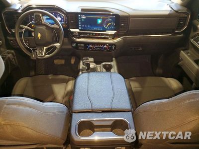 Zdjęcie 8 z 12 samochodu: 2025 CHEVROLET SILVERADO K1500 LT VIN:1GCUKDED6SZ216349 - miniatura