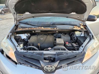 Zdjęcie 12 z 13 samochodu: 2018 TOYOTA SIENNA L VIN:5TDZZ3DC2JS921718 - miniatura
