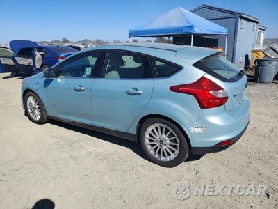 Drugie zdjęcie samochodu z przodu: 2013 FORD FOCUS BEV VIN:1FADP3R45DL222564 - miniatura