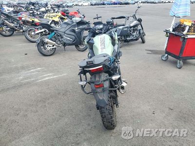 Czwarte zdjęcie samochodu z boku: 2023 KAWASAKI KLE300 C VIN:JKALE8C19PDA15677 - miniatura