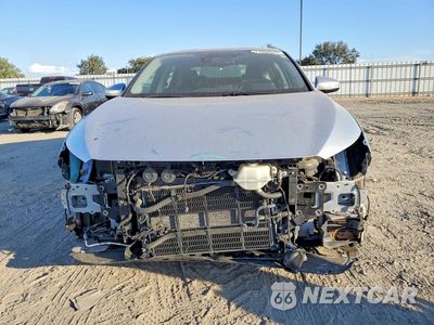 Piąte zdjęcie samochodu w środku: 2019 HONDA CLARITY VIN:JHMZC5F18KC002803 - miniatura