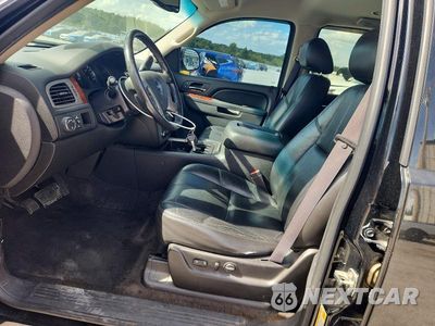 Zdjęcie 7 z 13 samochodu: 2012 GMC YUKON XL C1500 SLT VIN:1GKS1LE0XCR103575 - miniatura