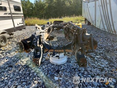 Piąte zdjęcie samochodu w środku: 2023 INTERNATIONAL LT62F SEMI TRUCK VIN:3HSDZAPR6PN261112 - miniatura