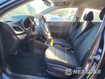 Zdjęcie 7 z 12 samochodu: 2019 HYUNDAI ACCENT SE VIN:3KPC24A35KE065332 - miniatura