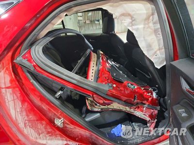 Zdjęcie 11 z 13 samochodu: 2023 CHEVROLET EQUINOX RS VIN:3GNAXWEG1PL221331 - miniatura
