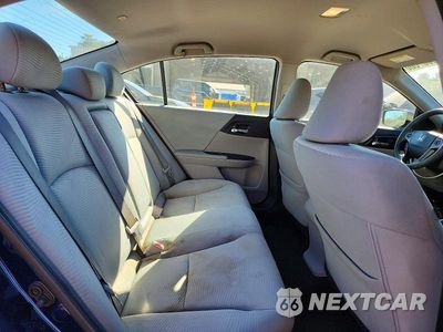 Zdjęcie 10 z 12 samochodu: 2017 HONDA ACCORD LX VIN:1HGCR2F30HA135504 - miniatura