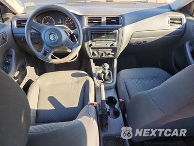 Zdjęcie 8 z 12 samochodu: 2012 VOLKSWAGEN JETTA BASE VIN:3VW1K7AJ6CM329007 - miniatura