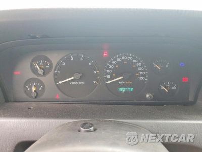 Zdjęcie 9 z 13 samochodu: 2004 JEEP GRAND CHEROKEE LAREDO VIN:1J4GW48S74C333756 - miniatura