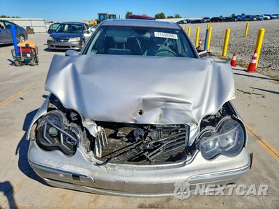 Piąte zdjęcie samochodu w środku: 2003 MERCEDES-BENZ C 240 VIN:WDBRF61J23F310554 - miniatura
