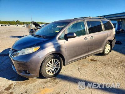 2013 TOYOTA SIENNA XLE 8-PASSENGER 5TDYK3DC6DS362159 - główne zdjęcie licytacji z USA - miniatura