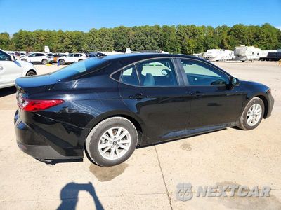 Trzecie zdjęcie samochodu z tyłu: 2026 TOYOTA CAMRY LE VIN:4T1DAACK5TU299964 - miniatura