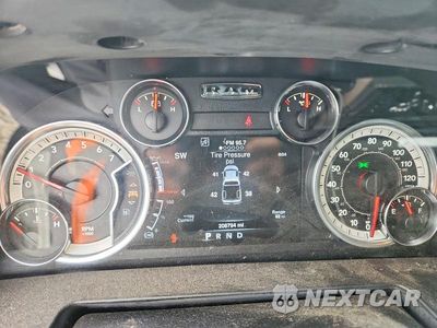 Zdjęcie 9 z 12 samochodu: 2013 RAM 1500 SLT VIN:1C6RR7LT0DS547962 - miniatura