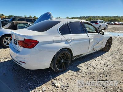 Trzecie zdjęcie samochodu z tyłu: 2017 BMW 330 XI VIN:WBA8D9G35HNU64974 - miniatura