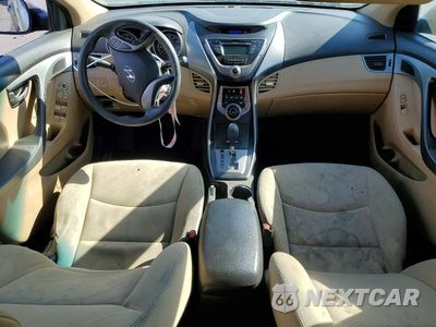 Zdjęcie 8 z 12 samochodu: 2013 HYUNDAI ELANTRA GLS VIN:KMHDH4AE7DU567991 - miniatura