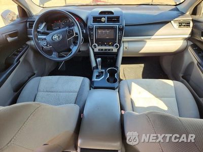 Zdjęcie 8 z 13 samochodu: 2014 TOYOTA CAMRY L VIN:4T4BF1FKXER414166 - miniatura
