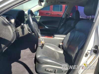 Zdjęcie 7 z 13 samochodu: 2007 LEXUS IS 250 BASE VIN:JTHBK262X75033736 - miniatura