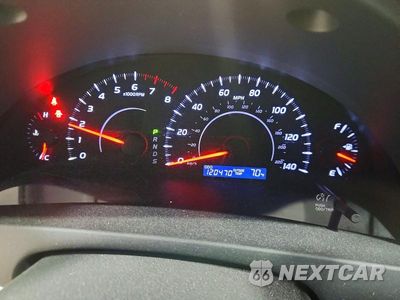 Zdjęcie 9 z 12 samochodu: 2011 TOYOTA CAMRY LE VIN:4T4BF3EK6BR173117 - miniatura