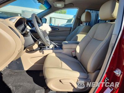 Zdjęcie 7 z 14 samochodu: 2017 NISSAN PATHFINDER S VIN:5N1DR2MM2HC676178 - miniatura