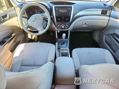 Zdjęcie 8 z 13 samochodu: 2011 SUBARU FORESTER 2.5X PREMIUM VIN:JF2SHADC6BH766249 - miniatura