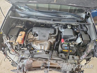 Zdjęcie 12 z 14 samochodu: 2018 TOYOTA RAV4 XLE VIN:JTMWFREV9JJ210111 - miniatura