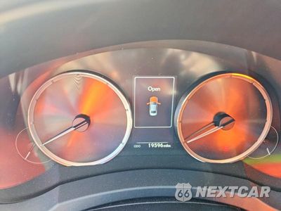 Zdjęcie 9 z 12 samochodu: 2017 LEXUS IS 200T VIN:JTHBA1D25H5049568 - miniatura
