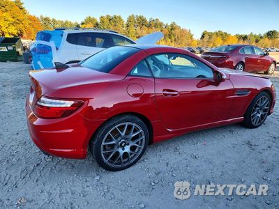 Trzecie zdjęcie samochodu z tyłu: 2015 MERCEDES-BENZ SLK 250 VIN:WDDPK4HAXFF108263 - miniatura