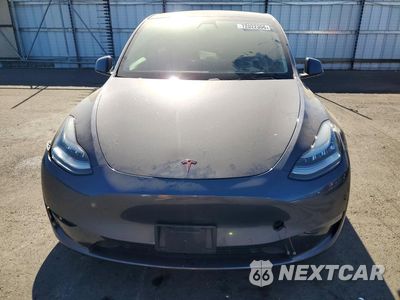 Piąte zdjęcie samochodu w środku: 2020 TESLA MODEL Y VIN:5YJYGDEF0LF039597 - miniatura