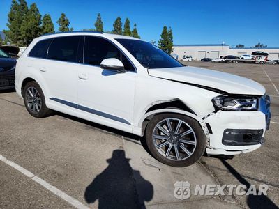 Czwarte zdjęcie samochodu z boku: 2017 AUDI Q7 PREMIUM VIN:WA1AAAF75HD012090 - miniatura