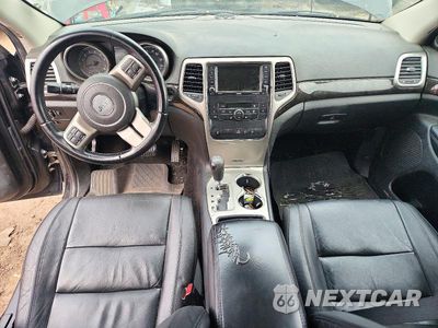 Zdjęcie 8 z 12 samochodu: 2012 JEEP GRAND CHEROKEE LAREDO VIN:1C4RJFAG8CC287190 - miniatura