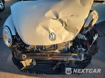 Zdjęcie 11 z 13 samochodu: 2017 VOLKSWAGEN BEETLE SE VIN:3VWJ17AT8HM614805 - miniatura