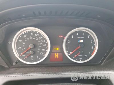 Zdjęcie 9 z 12 samochodu: 2008 BMW M6 VIN:WBSEH93558CY24797 - miniatura
