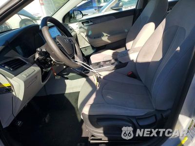 Zdjęcie 7 z 12 samochodu: 2017 HYUNDAI SONATA SE VIN:5NPE24AF5HH529792 - miniatura