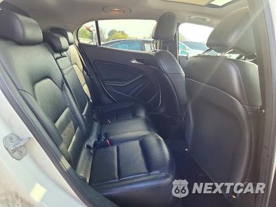 Zdjęcie 10 z 12 samochodu: 2015 MERCEDES-BENZ GLA 250 4MATIC VIN:WDCTG4GB0FJ040082 - miniatura